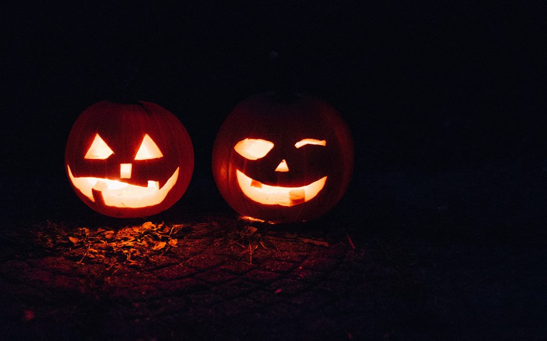 two jack o' lanterns